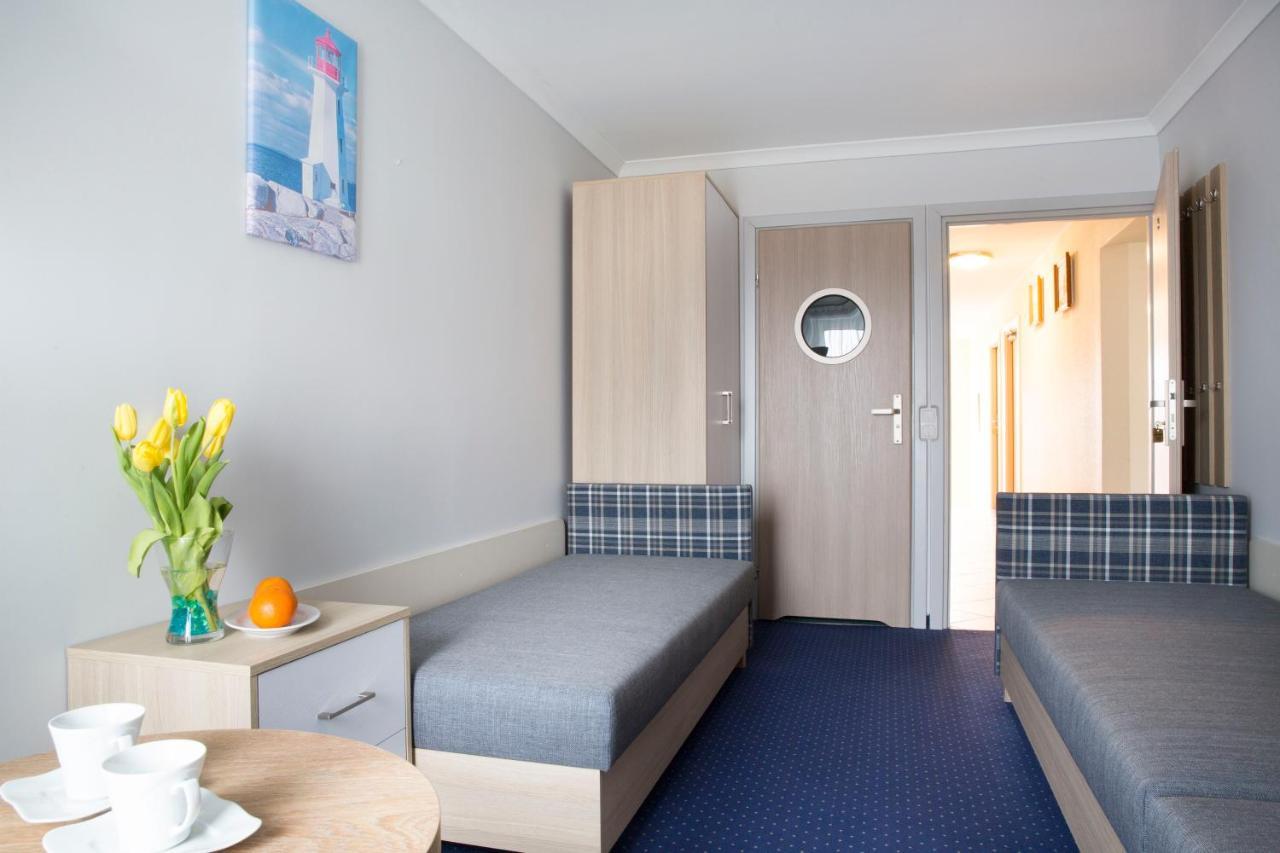 Osrodek Wczasowy Dagmor Bed & Breakfast Ustka Ngoại thất bức ảnh