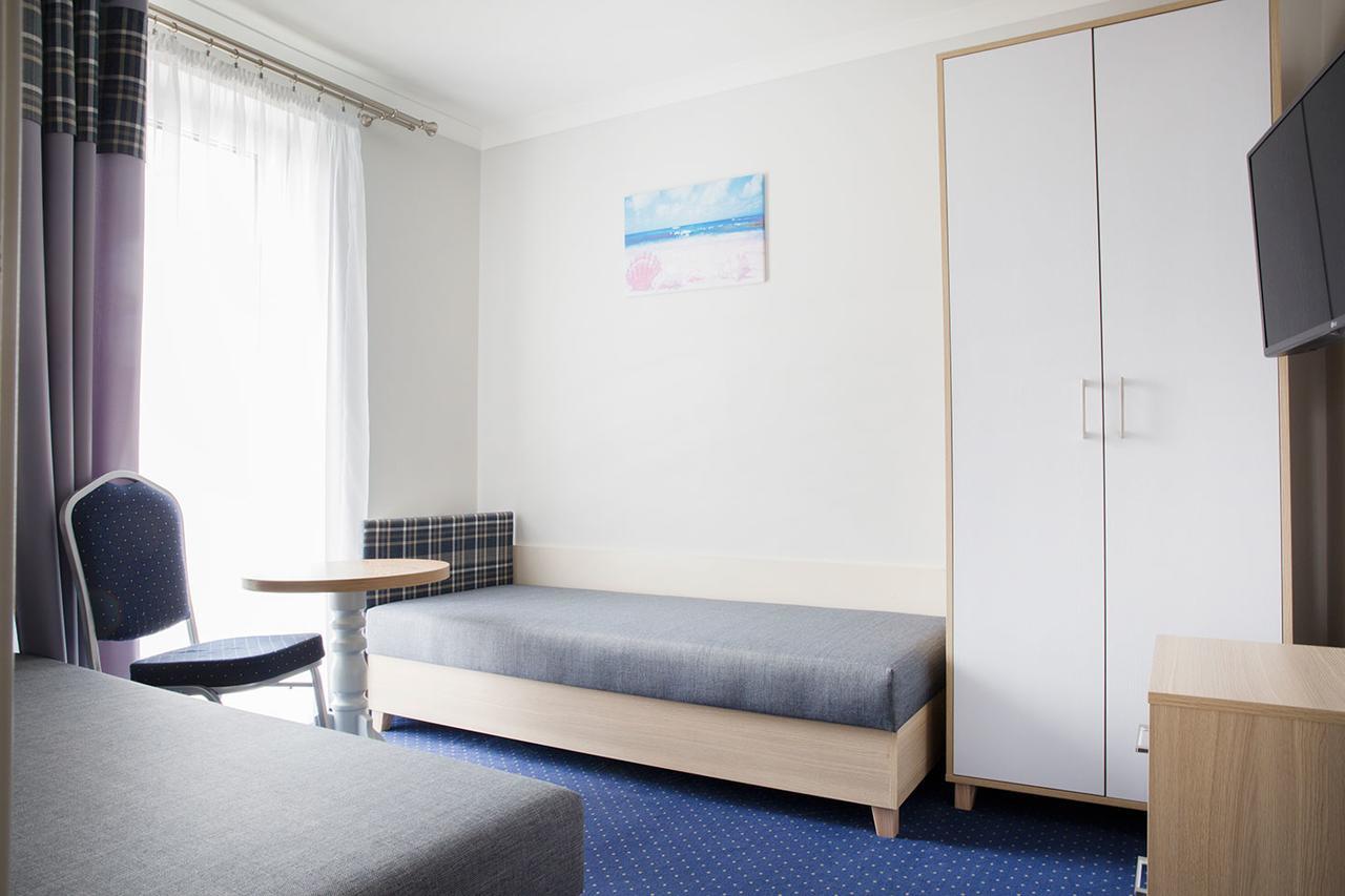 Osrodek Wczasowy Dagmor Bed & Breakfast Ustka Ngoại thất bức ảnh
